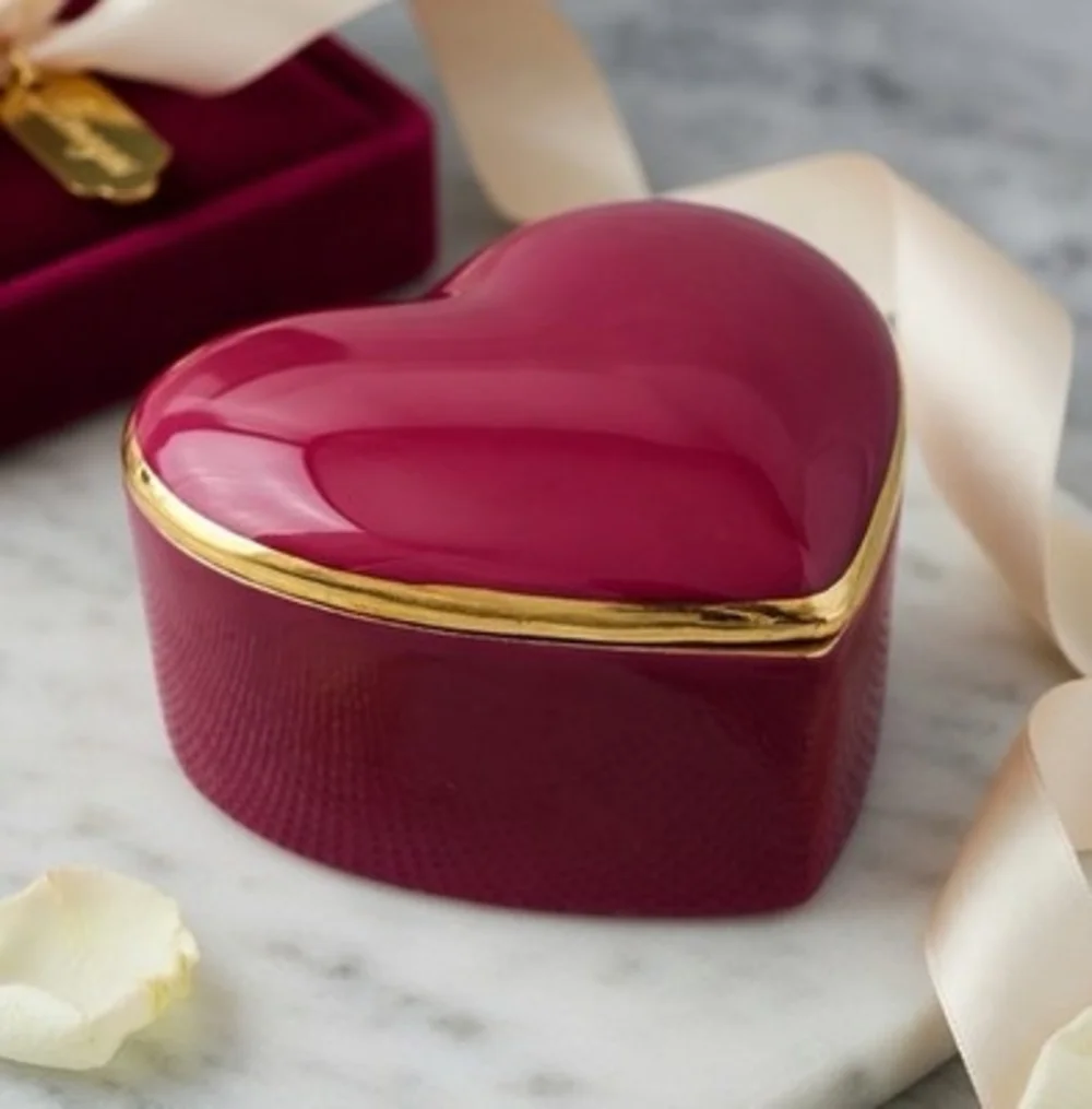 Vintage Chamart Limoges France Heart Trinket Box Pink Gold Trim 2